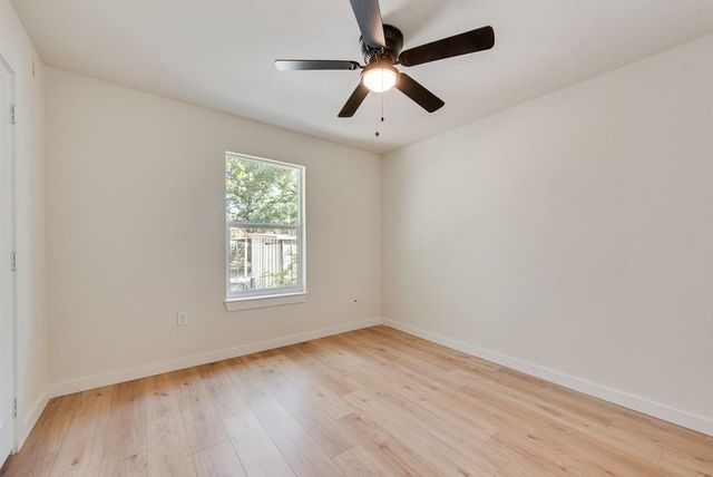 312 Calgary Road, Azle, TX 76020