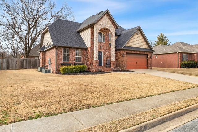 4001 Cortney Circle, Siloam Springs, AR 72761