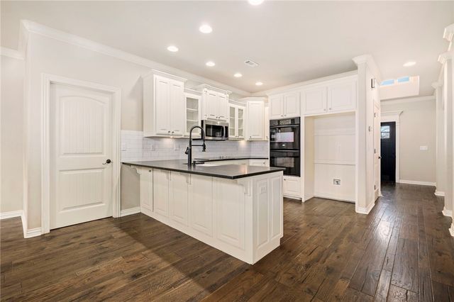 4001 Cortney Circle, Siloam Springs, AR 72761