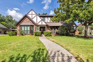 15178 Diana Lane, Houston, TX 77062