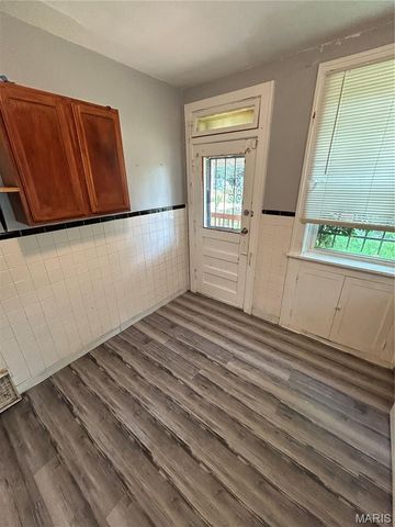 4819 Bessie Avenue, St Louis, MO 63115