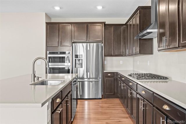 7133 S Waterloo Way, Aurora, CO 80016