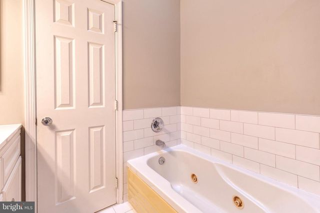 2502 WESTON CT, Crofton, MD 21114