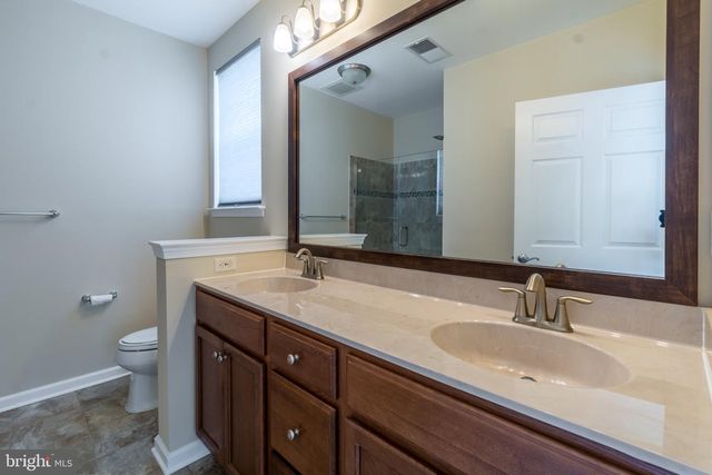 1128 HALIFAX PL, Trenton, NJ 08619