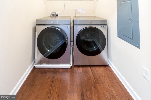 1128 HALIFAX PL, Trenton, NJ 08619