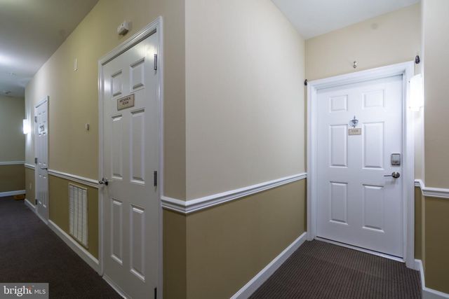 1128 HALIFAX PL, Trenton, NJ 08619