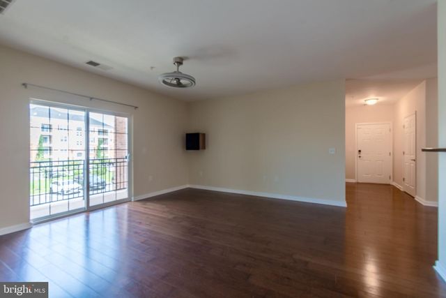 1128 HALIFAX PL, Trenton, NJ 08619