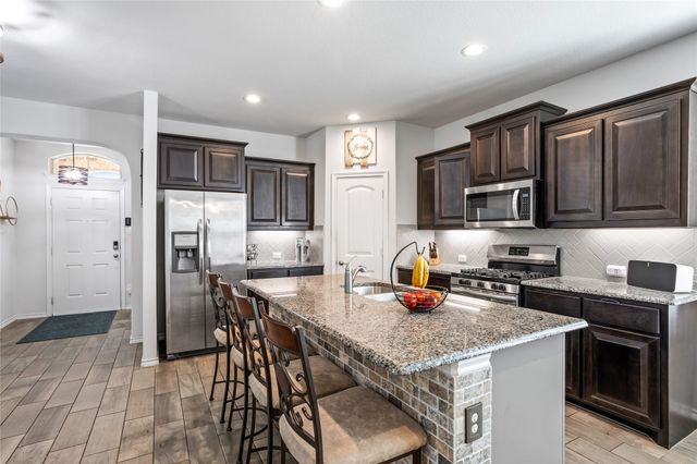 10121 Burtrum Drive, Fort Worth, TX 76177