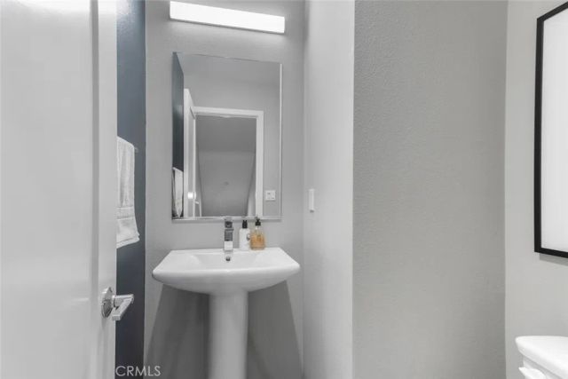 203 Placemark, Irvine, CA 92614