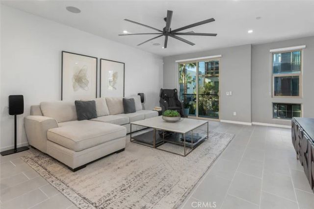 203 Placemark, Irvine, CA 92614