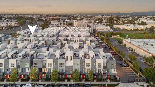 203 Placemark, Irvine, CA 92614