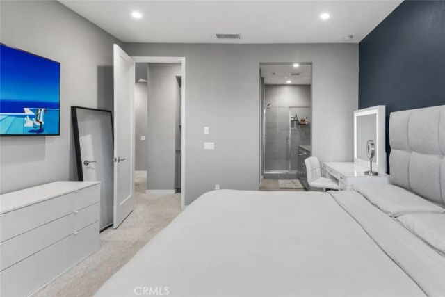 203 Placemark, Irvine, CA 92614