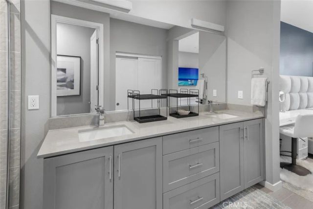 203 Placemark, Irvine, CA 92614