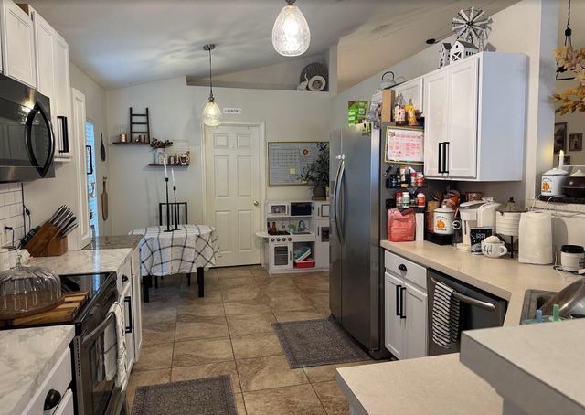 439 HAMMERSTONE AVENUE, Haines City, FL 33844