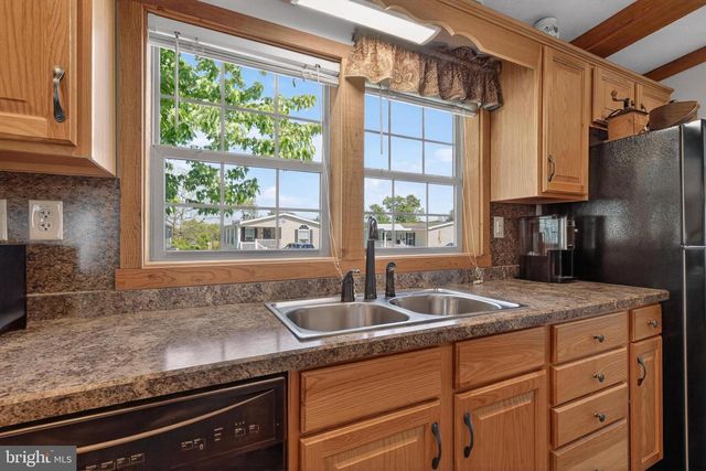 186 GOLDCREST CIR, Gettysburg, PA 17325