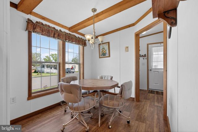 186 GOLDCREST CIR, Gettysburg, PA 17325