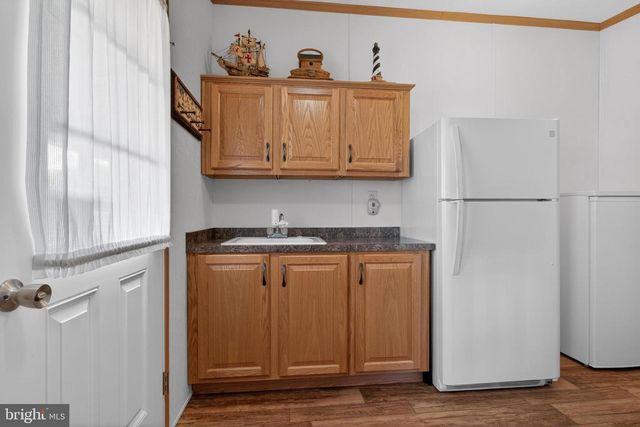 186 GOLDCREST CIR, Gettysburg, PA 17325
