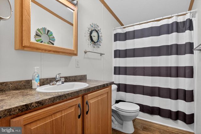 186 GOLDCREST CIR, Gettysburg, PA 17325