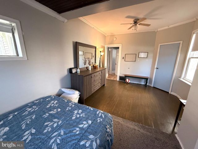 1731 W RIVER DR, Pennsauken, NJ 08110