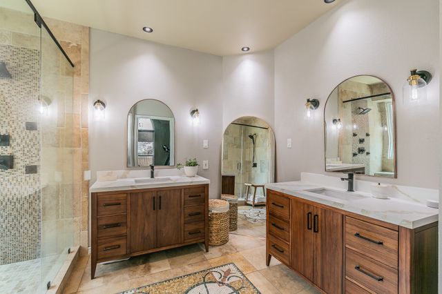 3903 Abbermare Court, Arlington, TX 76001