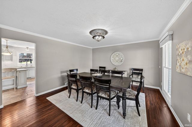 15460 Durham Way, Granger, IN 46530