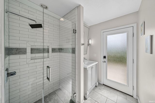 15460 Durham Way, Granger, IN 46530