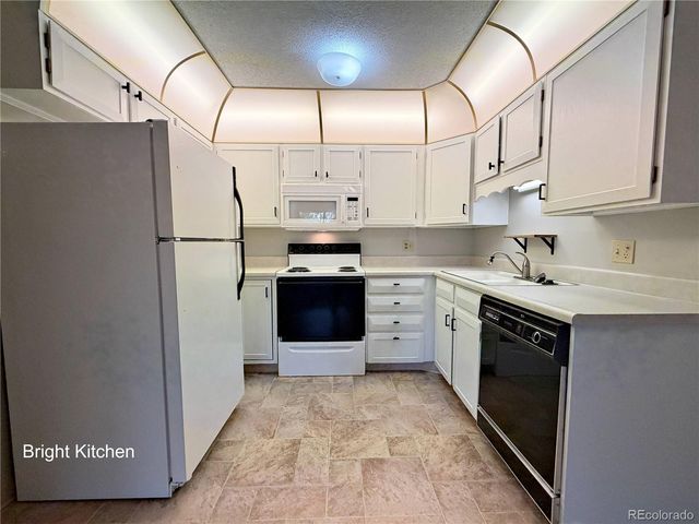 13606 E Bates Avenue 301, Aurora, CO 80014