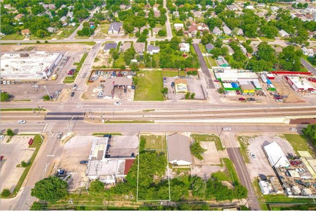2510 S Lancaster Road, Dallas, TX 75216