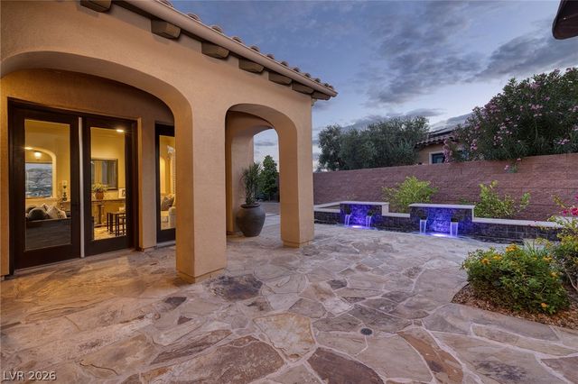 99 Rezzonico Drive, Henderson, NV 89011