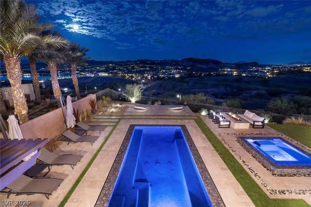 99 Rezzonico Drive, Henderson, NV 89011