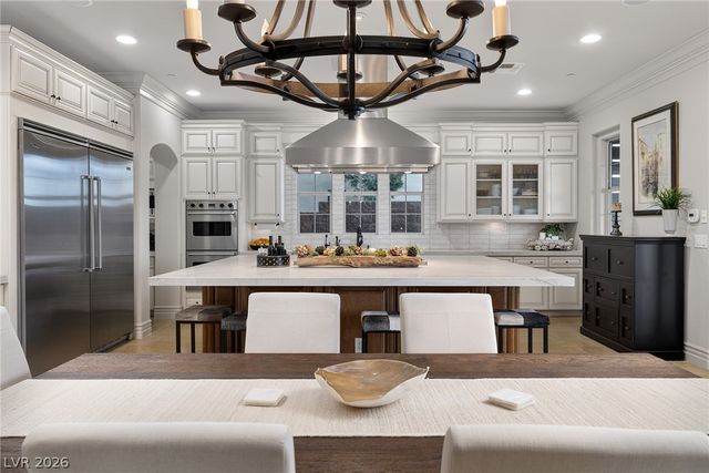 99 Rezzonico Drive, Henderson, NV 89011