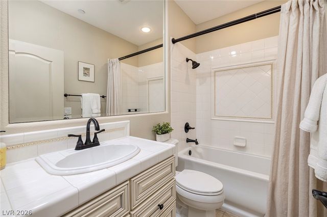 99 Rezzonico Drive, Henderson, NV 89011