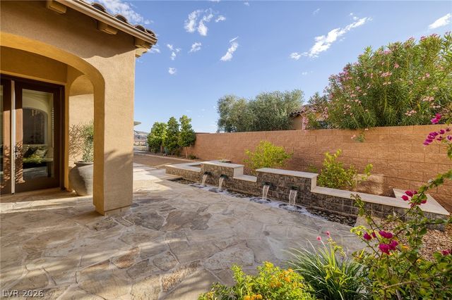 99 Rezzonico Drive, Henderson, NV 89011