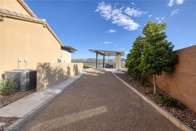 99 Rezzonico Drive, Henderson, NV 89011