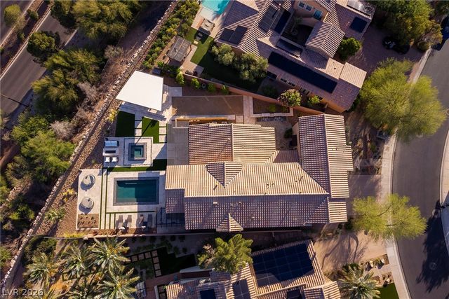 99 Rezzonico Drive, Henderson, NV 89011