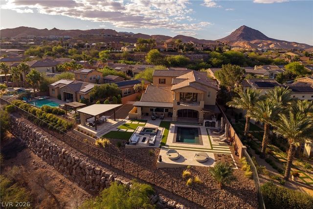 99 Rezzonico Drive, Henderson, NV 89011