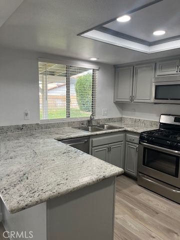 44147 Jamie Court, Lancaster, CA 93536