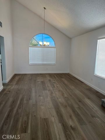 44147 Jamie Court, Lancaster, CA 93536