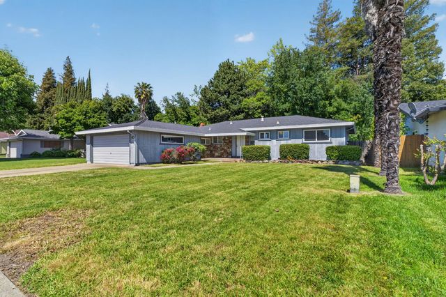 6837 Havenhurst Dr, Sacramento, CA 95831