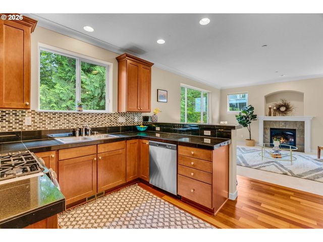16460 Sw GOLDVIEW Way, Beaverton, OR 97007