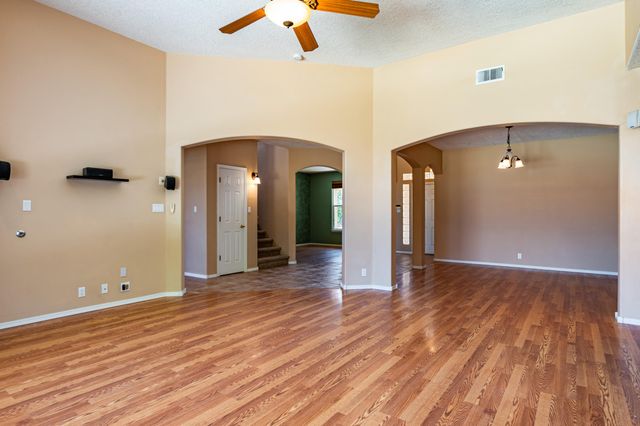 5105 Pyrite Place NW, Albuquerque, NM 87114