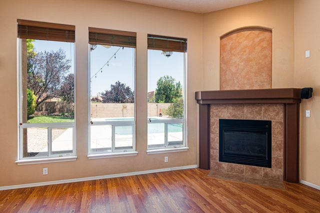 5105 Pyrite Place NW, Albuquerque, NM 87114
