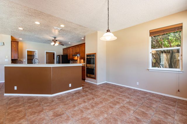 5105 Pyrite Place NW, Albuquerque, NM 87114