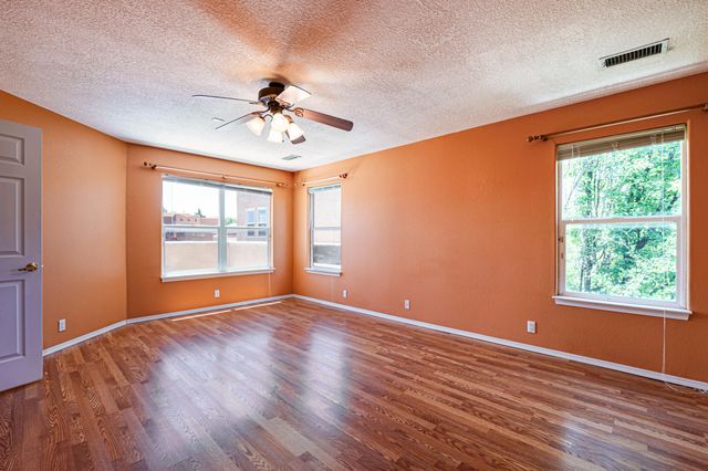 5105 Pyrite Place NW, Albuquerque, NM 87114