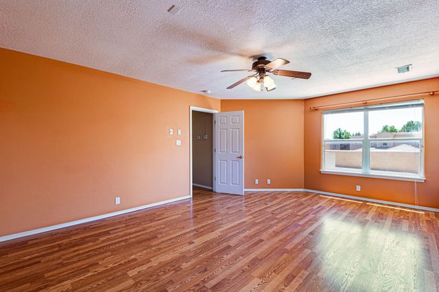 5105 Pyrite Place NW, Albuquerque, NM 87114