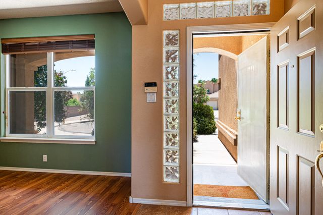 5105 Pyrite Place NW, Albuquerque, NM 87114