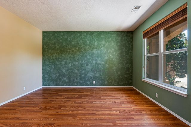 5105 Pyrite Place NW, Albuquerque, NM 87114