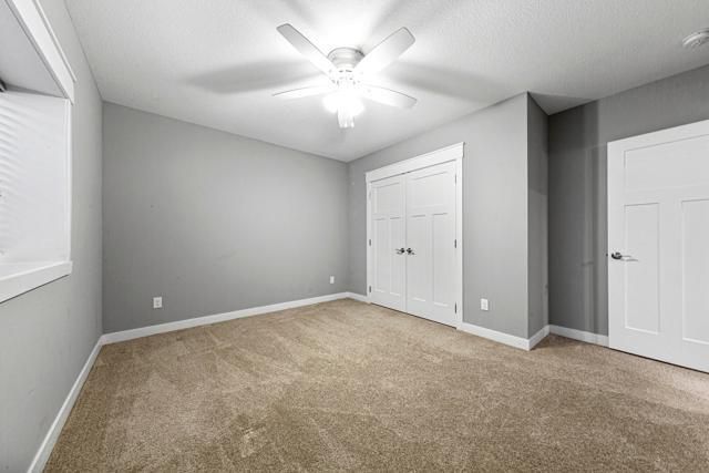 317 Oak Marsh Drive, Mankato, MN 56001