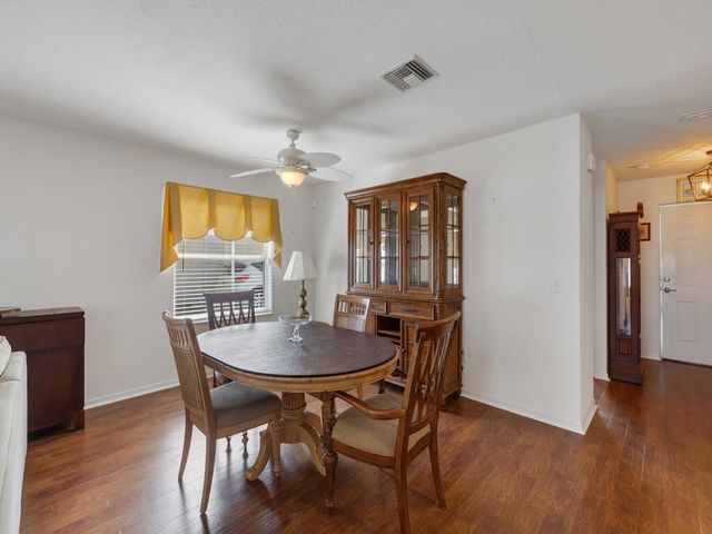 14464 Isla Flores Avenue, Fort Pierce, FL 34951