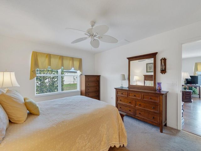 14464 Isla Flores Avenue, Fort Pierce, FL 34951